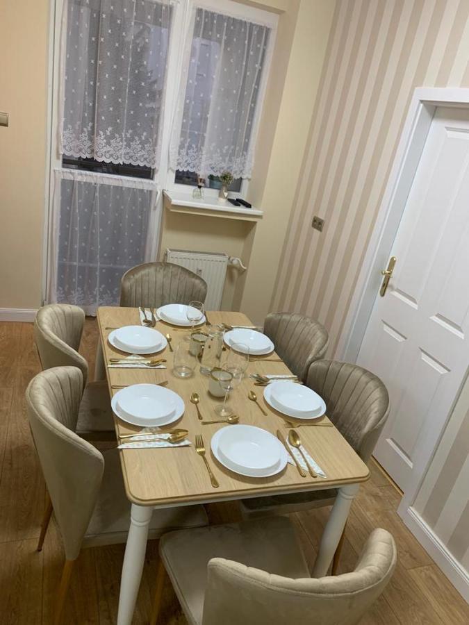 New Oldtown Apartment Near St Martin Cathedral, Ac, Balcony Bratislava Bagian luar foto