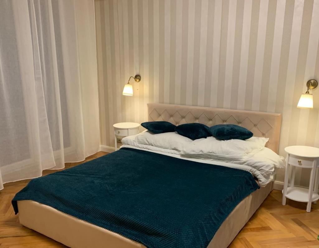 New Oldtown Apartment Near St Martin Cathedral, Ac, Balcony Bratislava Bagian luar foto